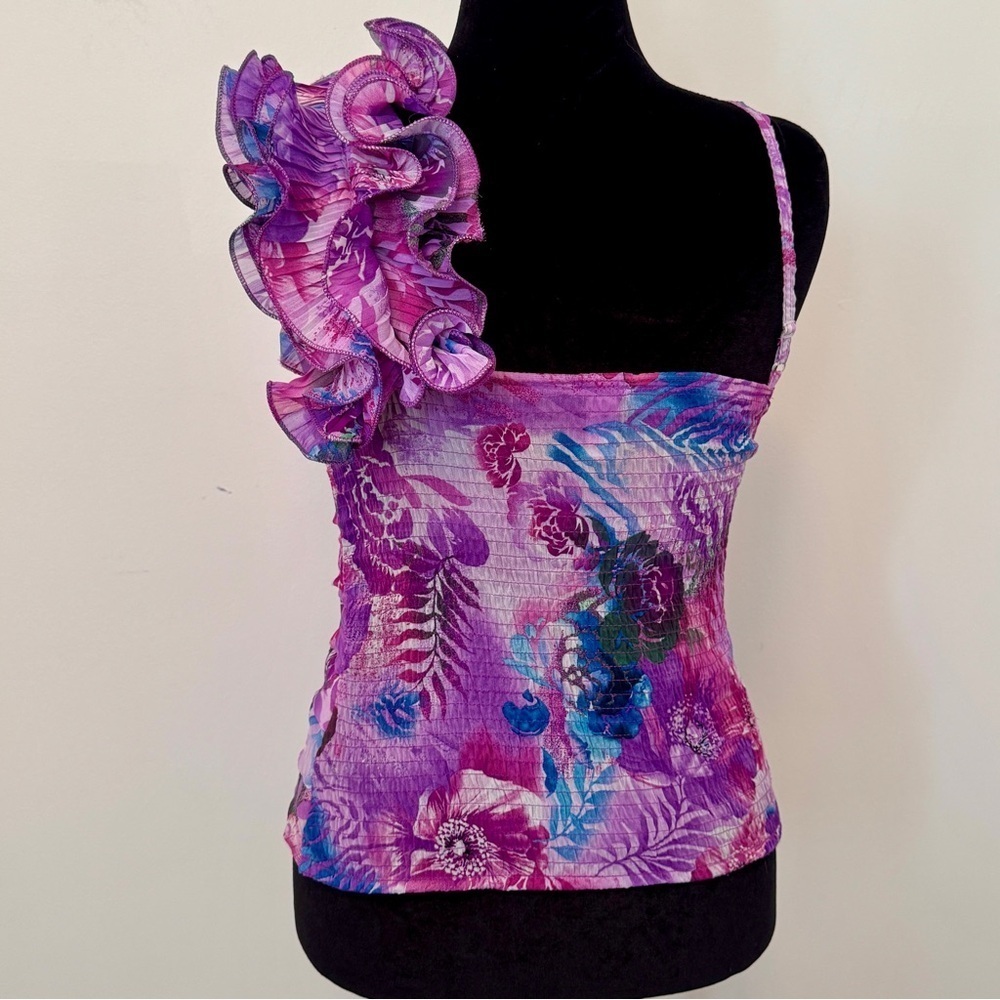 Pristine - Ruffle Shoulder Floral Top Size: Large - Picture 7 of 9